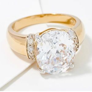 *NEW* Diamonique Simulated Diamond Oval Ring